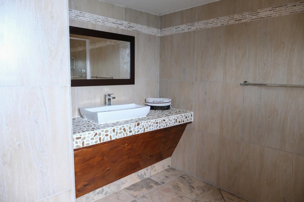 Beach Retreat Guesthouse Amanzimtoti Zewnętrze zdjęcie