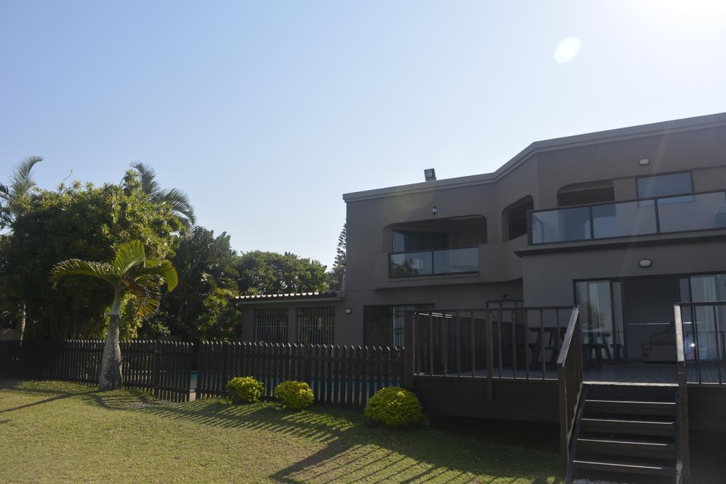 Beach Retreat Guesthouse Amanzimtoti Zewnętrze zdjęcie